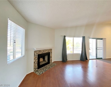 1575 W Warm Springs Road - Photo Thumbnail 2