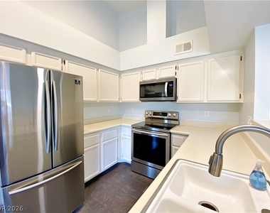 1575 W Warm Springs Road - Photo Thumbnail 19
