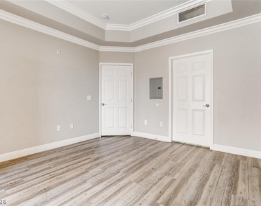 19 Agate Avenue - Photo Thumbnail 13
