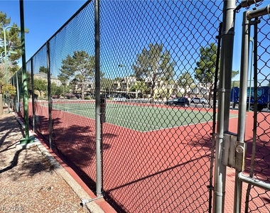 8070 W Russell Road - Photo Thumbnail 20