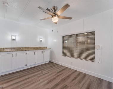 280 Sir Phillip Street - Photo Thumbnail 28
