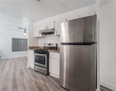 280 Sir Phillip Street - Photo Thumbnail 33