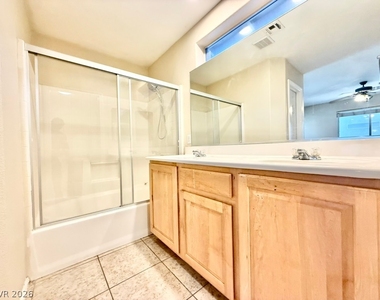 10256 Missouri Meadows Street - Photo Thumbnail 6