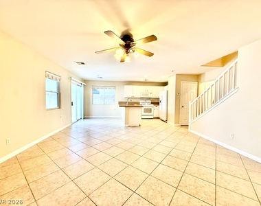 10256 Missouri Meadows Street - Photo Thumbnail 3