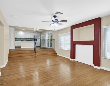 287 Helmsdale Drive - Photo Thumbnail 14
