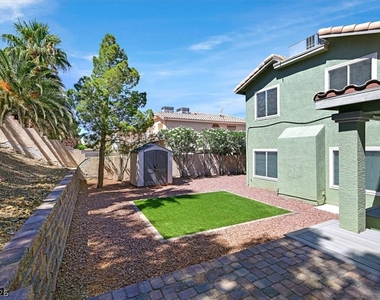 287 Helmsdale Drive - Photo Thumbnail 33