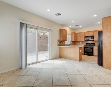 10299 Caverns Mouth Drive - Photo Thumbnail 9