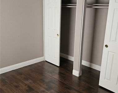 11077 Village Crest Lane - Photo Thumbnail 20