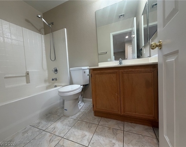3528 Laguna Veneta Avenue - Photo Thumbnail 47
