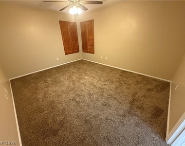 3528 Laguna Veneta Avenue - Photo Thumbnail 31