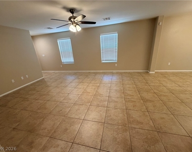 3528 Laguna Veneta Avenue - Photo Thumbnail 8
