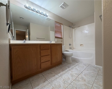 3528 Laguna Veneta Avenue - Photo Thumbnail 36