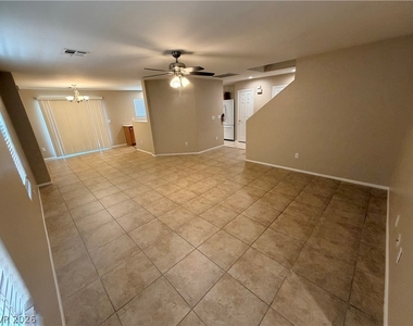 3528 Laguna Veneta Avenue - Photo Thumbnail 4