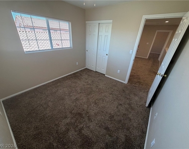 3528 Laguna Veneta Avenue - Photo Thumbnail 39