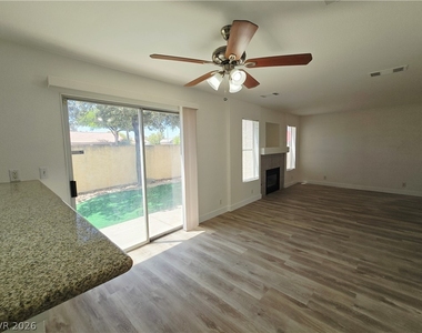 7201 Scenic Desert Court - Photo Thumbnail 13