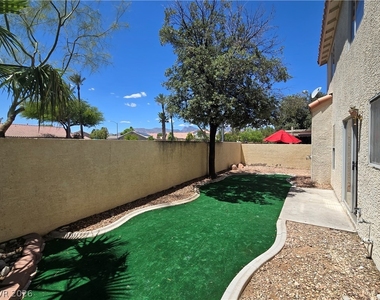 7201 Scenic Desert Court - Photo Thumbnail 36