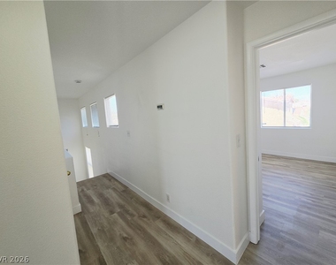 7201 Scenic Desert Court - Photo Thumbnail 26