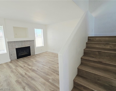 7201 Scenic Desert Court - Photo Thumbnail 14