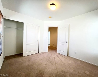 11143 Ranch Valley Street - Photo Thumbnail 21