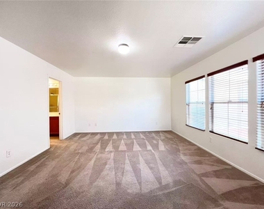 11143 Ranch Valley Street - Photo Thumbnail 14