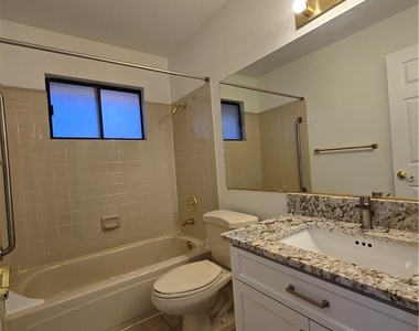 1421 Santa Margarita - Photo Thumbnail 23