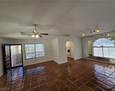 1421 Santa Margarita - Photo Thumbnail 4