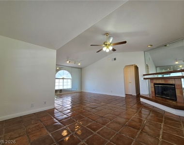 1421 Santa Margarita - Photo Thumbnail 3