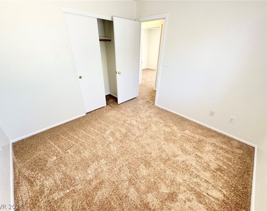 9679 Brooks Lake Avenue - Photo Thumbnail 19
