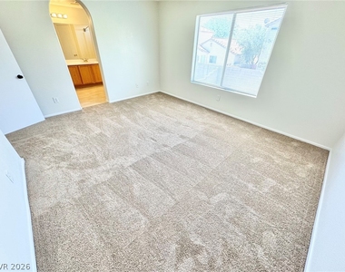 9679 Brooks Lake Avenue - Photo Thumbnail 11