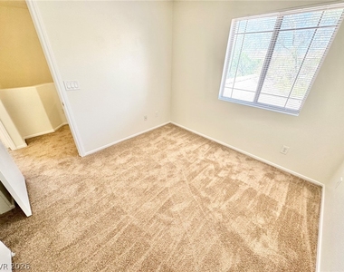 9679 Brooks Lake Avenue - Photo Thumbnail 21