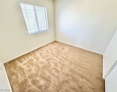 9679 Brooks Lake Avenue - Photo Thumbnail 17