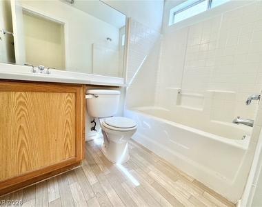 9679 Brooks Lake Avenue - Photo Thumbnail 15