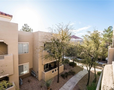 1908 Villa Palms Court - Photo Thumbnail 29