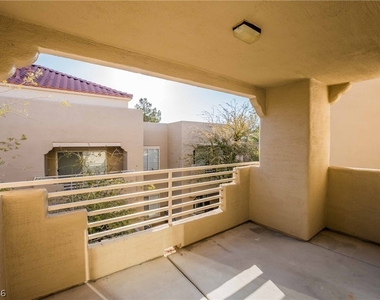1908 Villa Palms Court - Photo Thumbnail 28