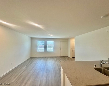 9469 Peaceful River Avenue - Photo Thumbnail 5