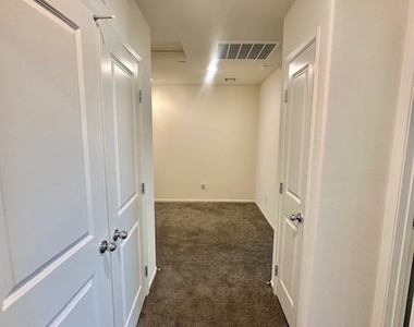 9469 Peaceful River Avenue - Photo Thumbnail 11