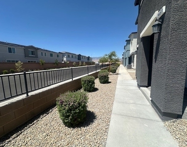 9469 Peaceful River Avenue - Photo Thumbnail 1