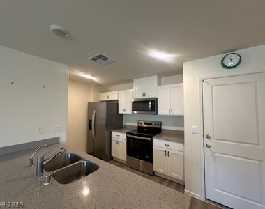 9469 Peaceful River Avenue - Photo Thumbnail 6