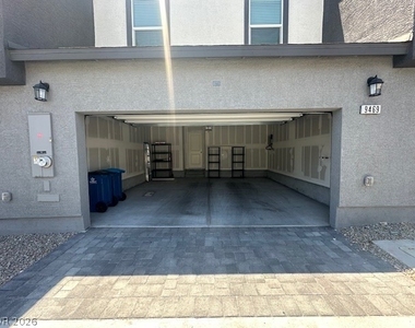 9469 Peaceful River Avenue - Photo Thumbnail 24