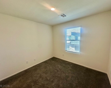 9469 Peaceful River Avenue - Photo Thumbnail 23