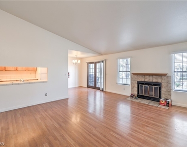 5068 Jeffreys Street - Photo Thumbnail 4