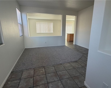 2424 Predera Avenue - Photo Thumbnail 3