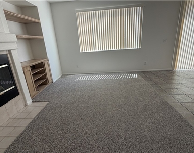 2424 Predera Avenue - Photo Thumbnail 6