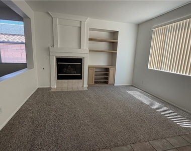 2424 Predera Avenue - Photo Thumbnail 7