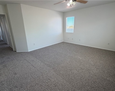 2424 Predera Avenue - Photo Thumbnail 30