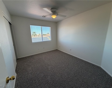 2424 Predera Avenue - Photo Thumbnail 24