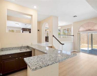 3775 Emerald Bay Circle - Photo Thumbnail 13