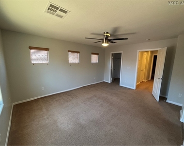 1895 Ardilea Street - Photo Thumbnail 10