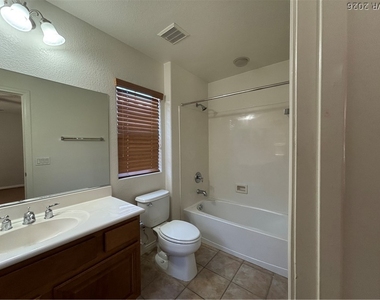 1895 Ardilea Street - Photo Thumbnail 14