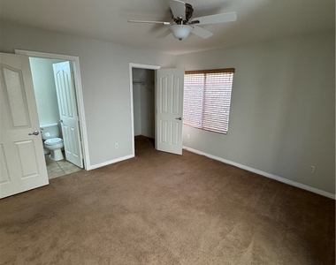 1895 Ardilea Street - Photo Thumbnail 11